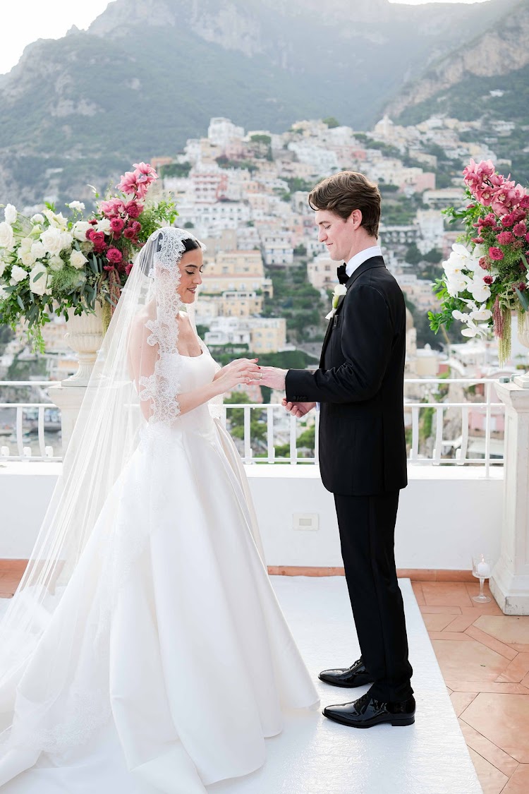 The couple at the altar above Positano