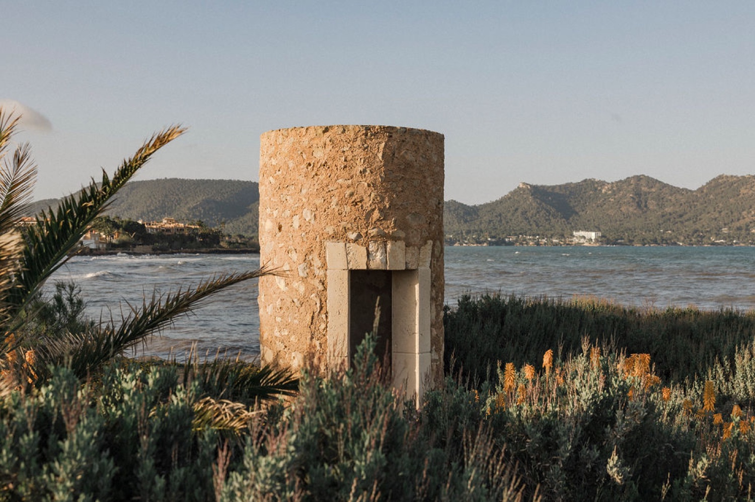 The old stone watchtower beside the sea at Restaurant Sa Punta in Mallorca
